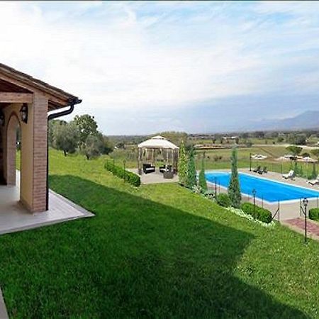Agriturismo Deni Apartment Cenaia Luaran gambar
